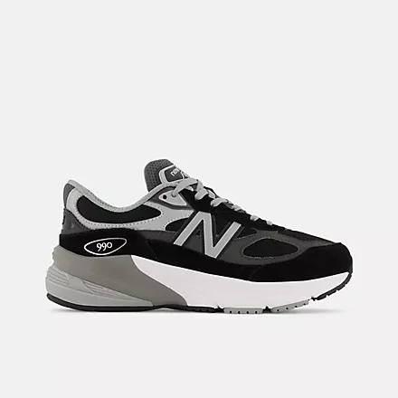 990