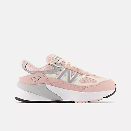 990