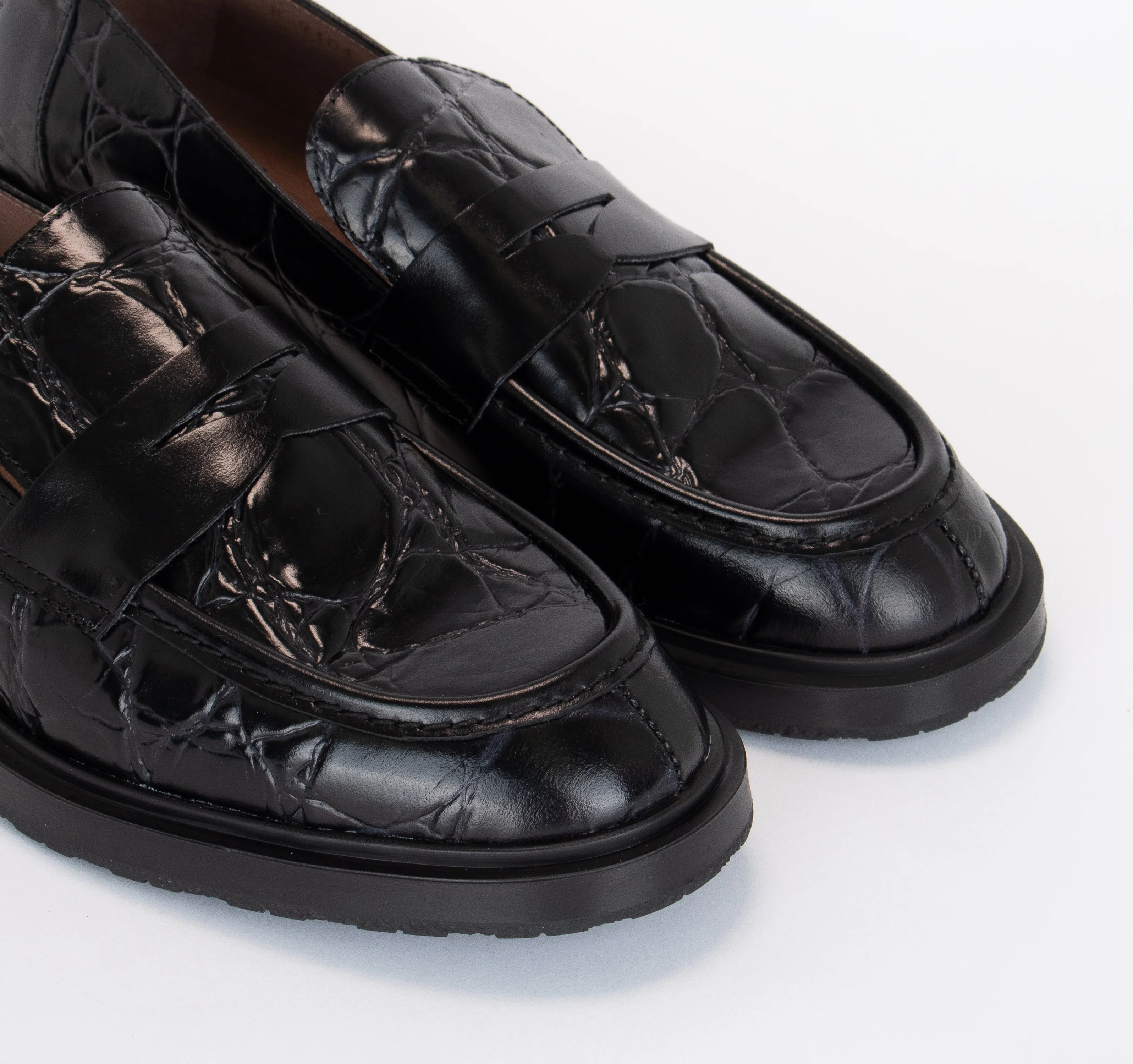 B-9104 - Image 5