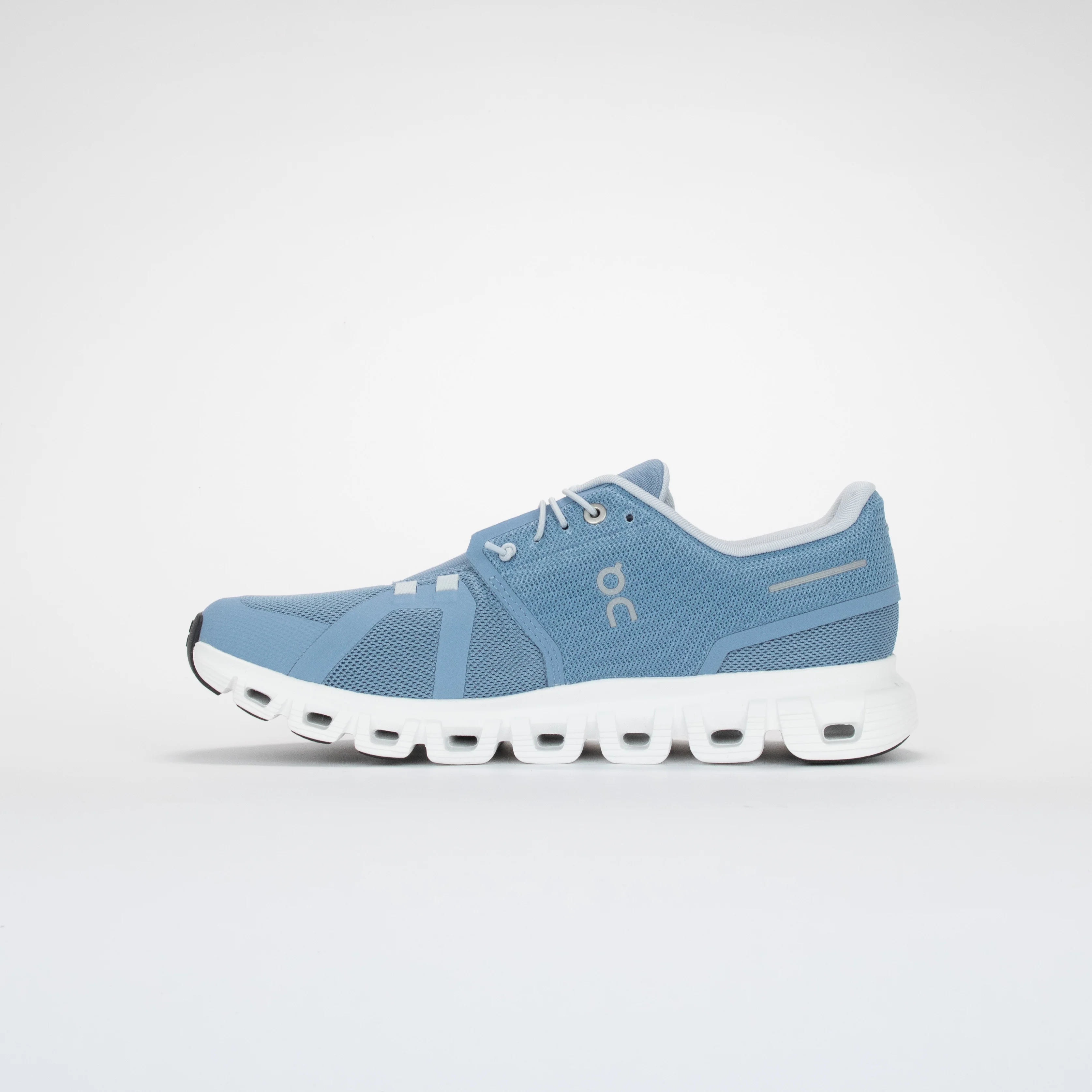 CLOUD 6 - Image 2