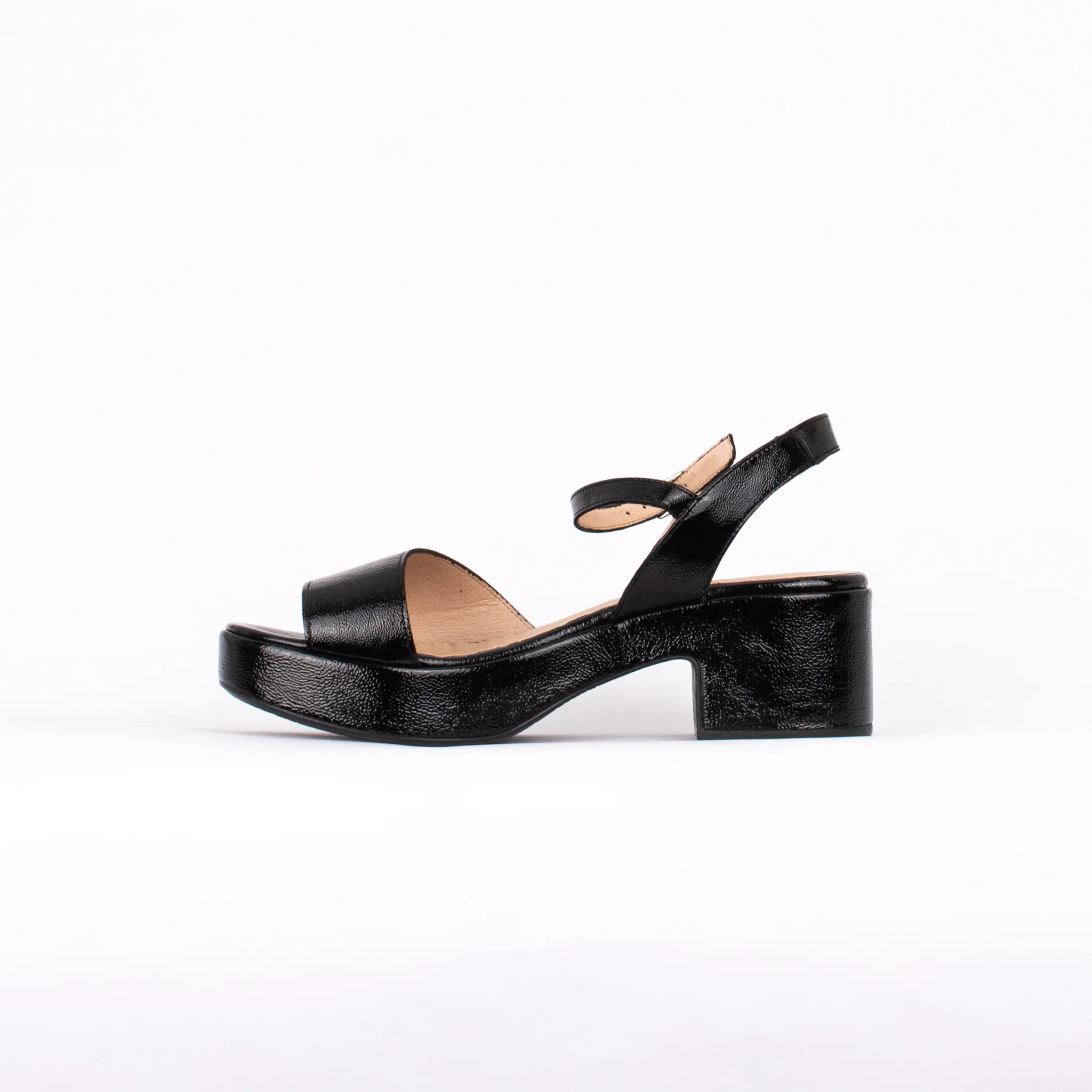 D-8802 - Image 2