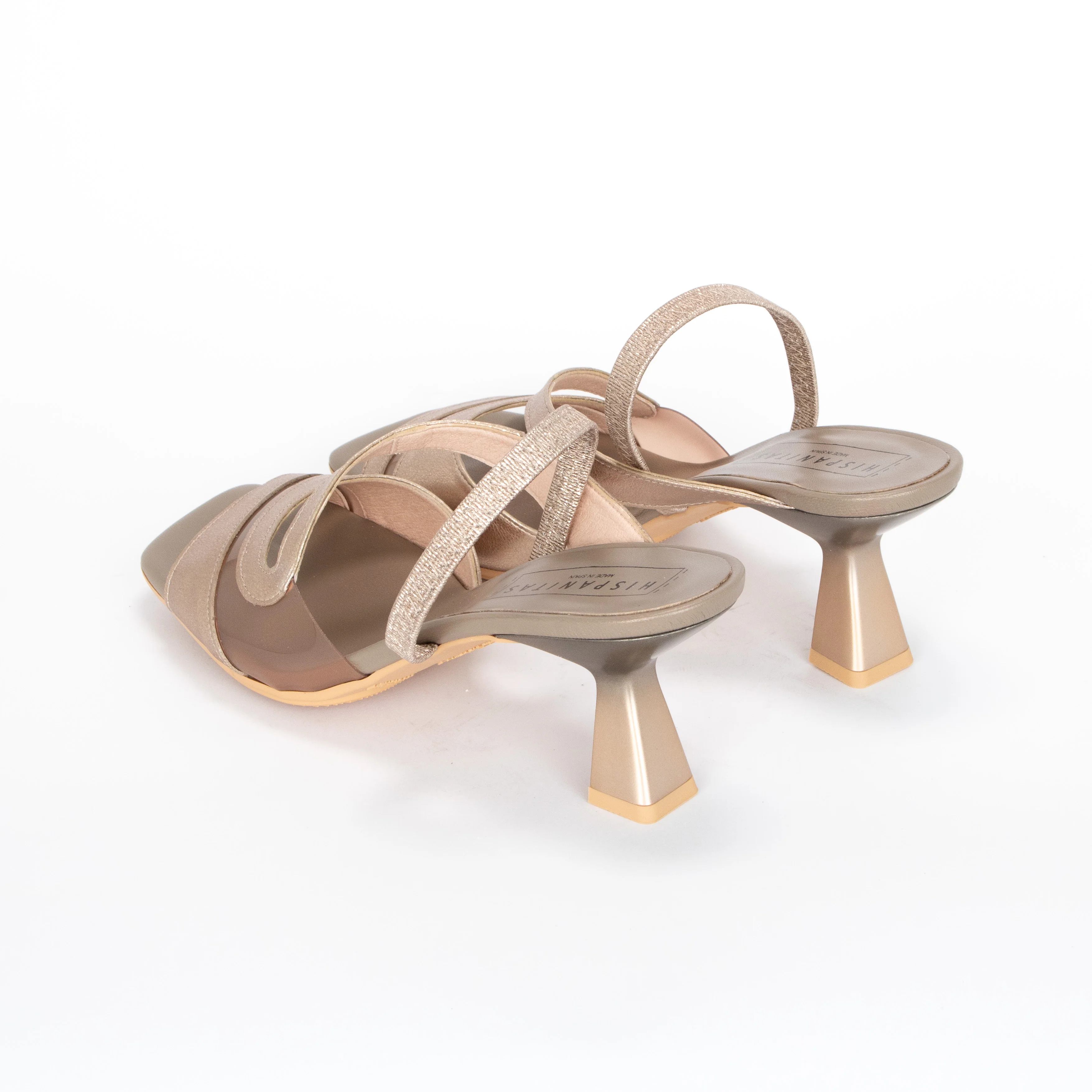 DANIELLE - Image 5