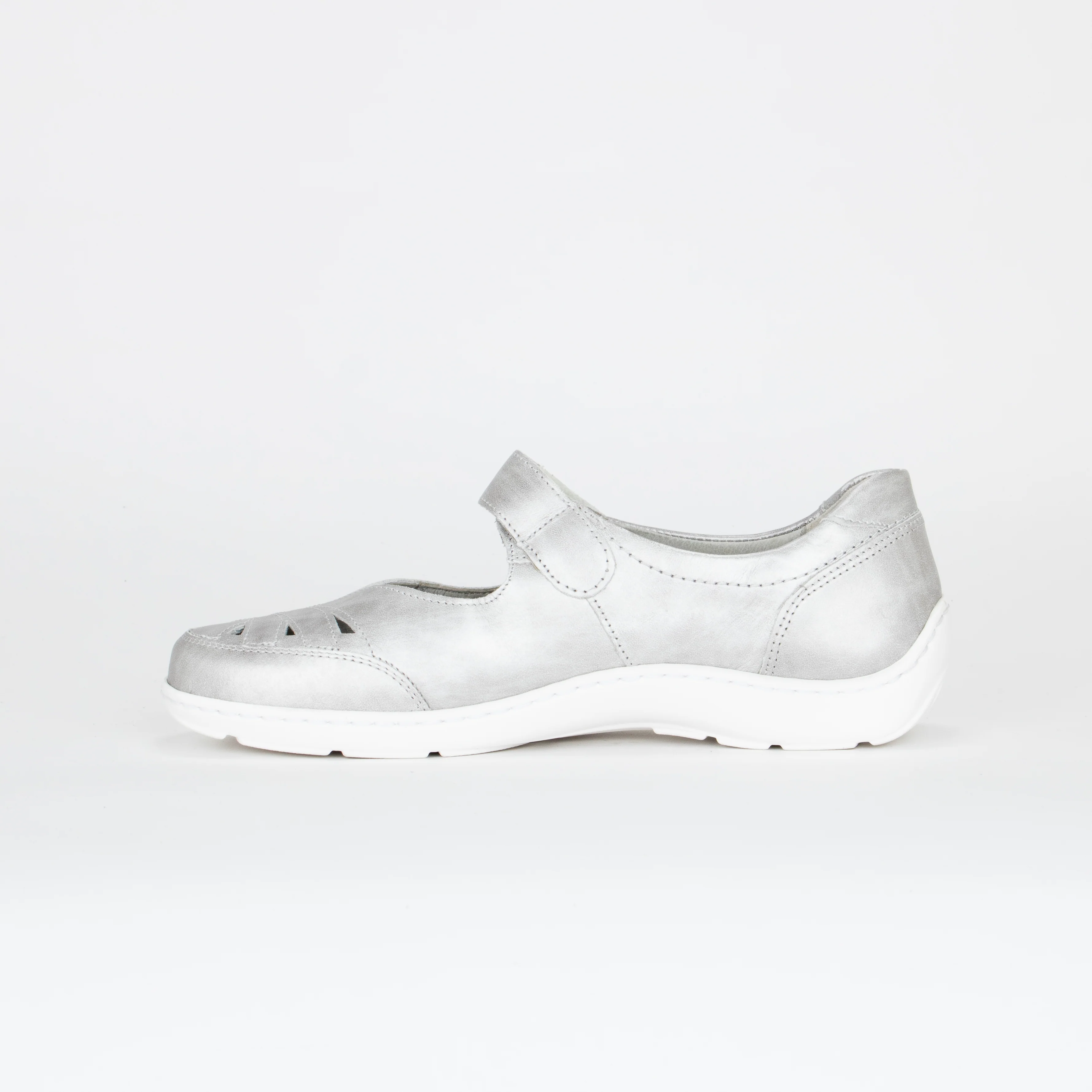HENNI - Image 2
