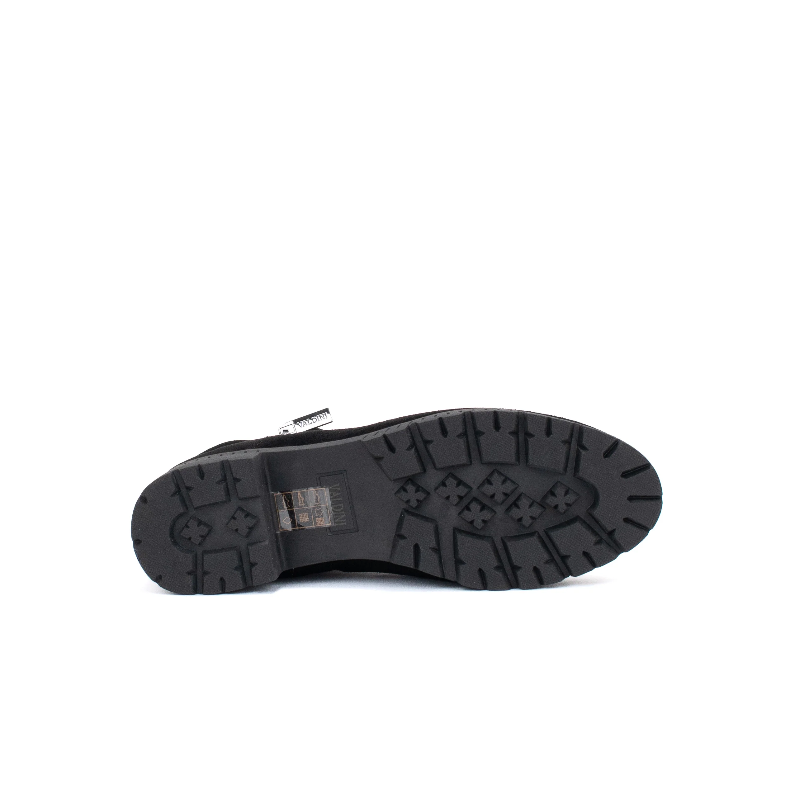 IZZY - Image 5