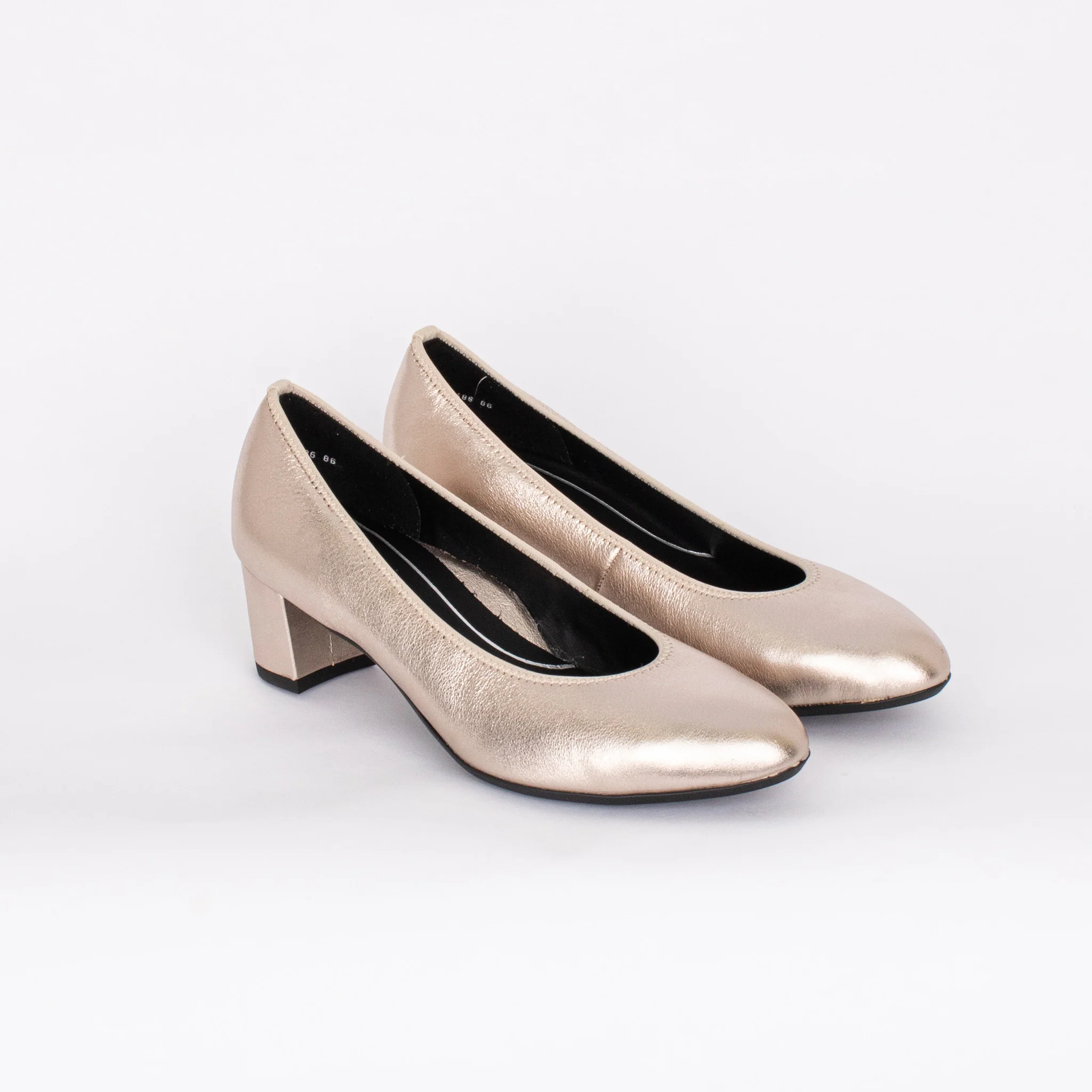 KENDALL - Image 4
