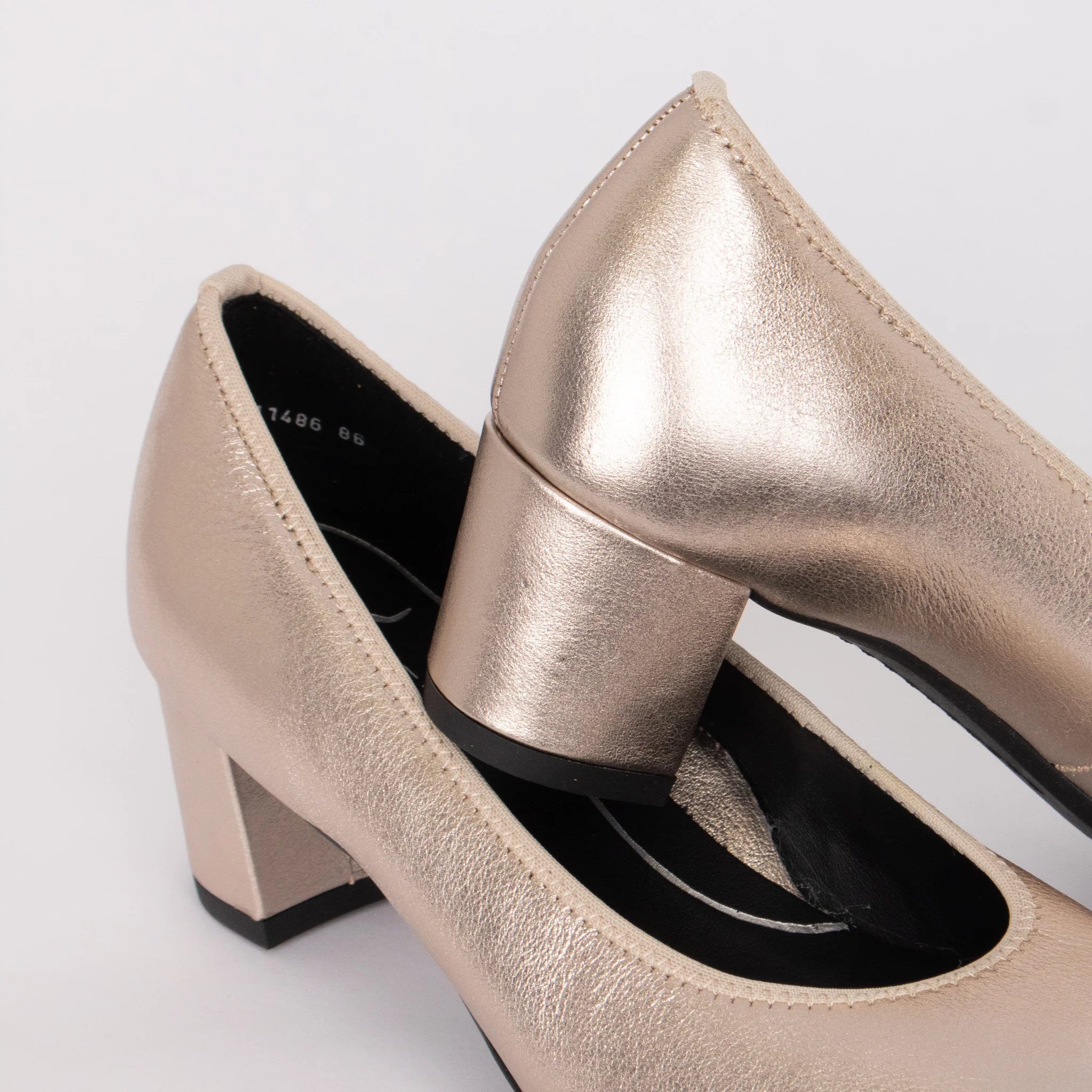 KENDALL - Image 5