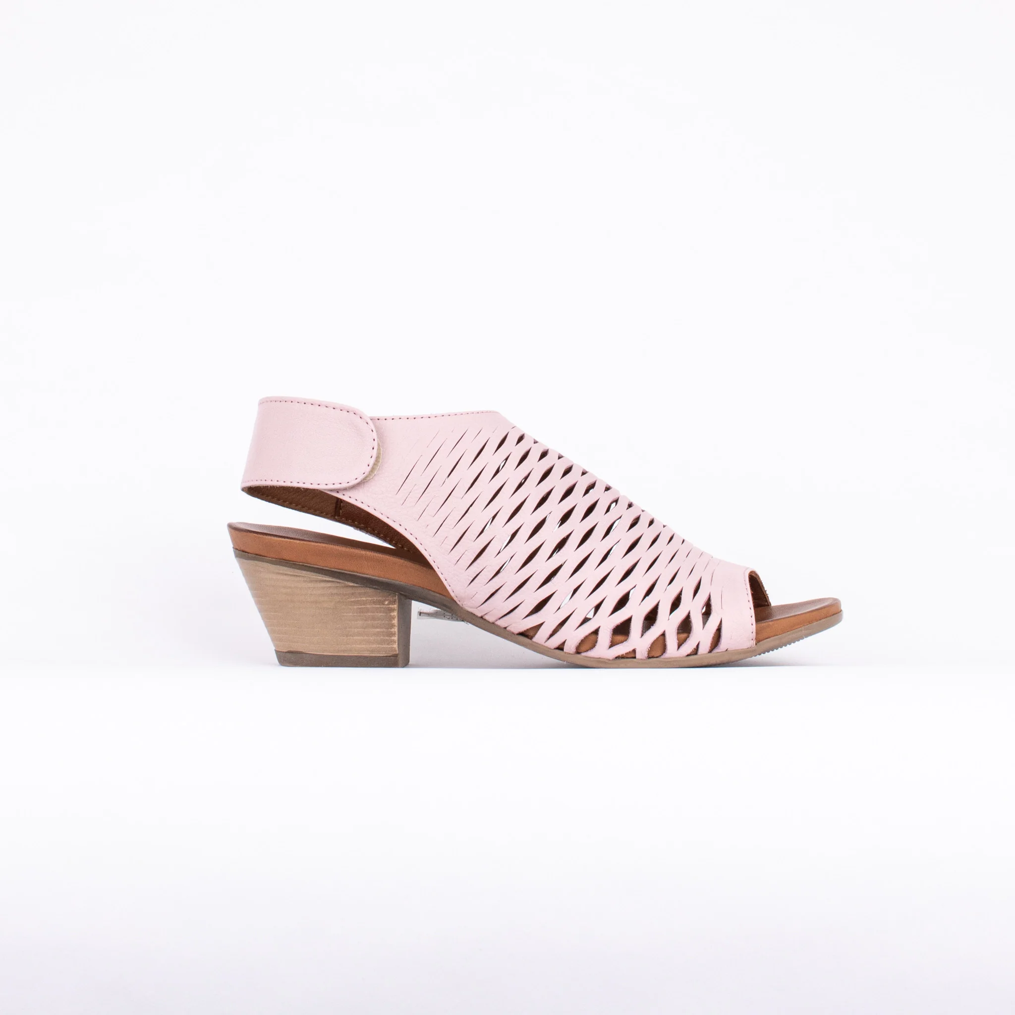 LACEY - Image 3