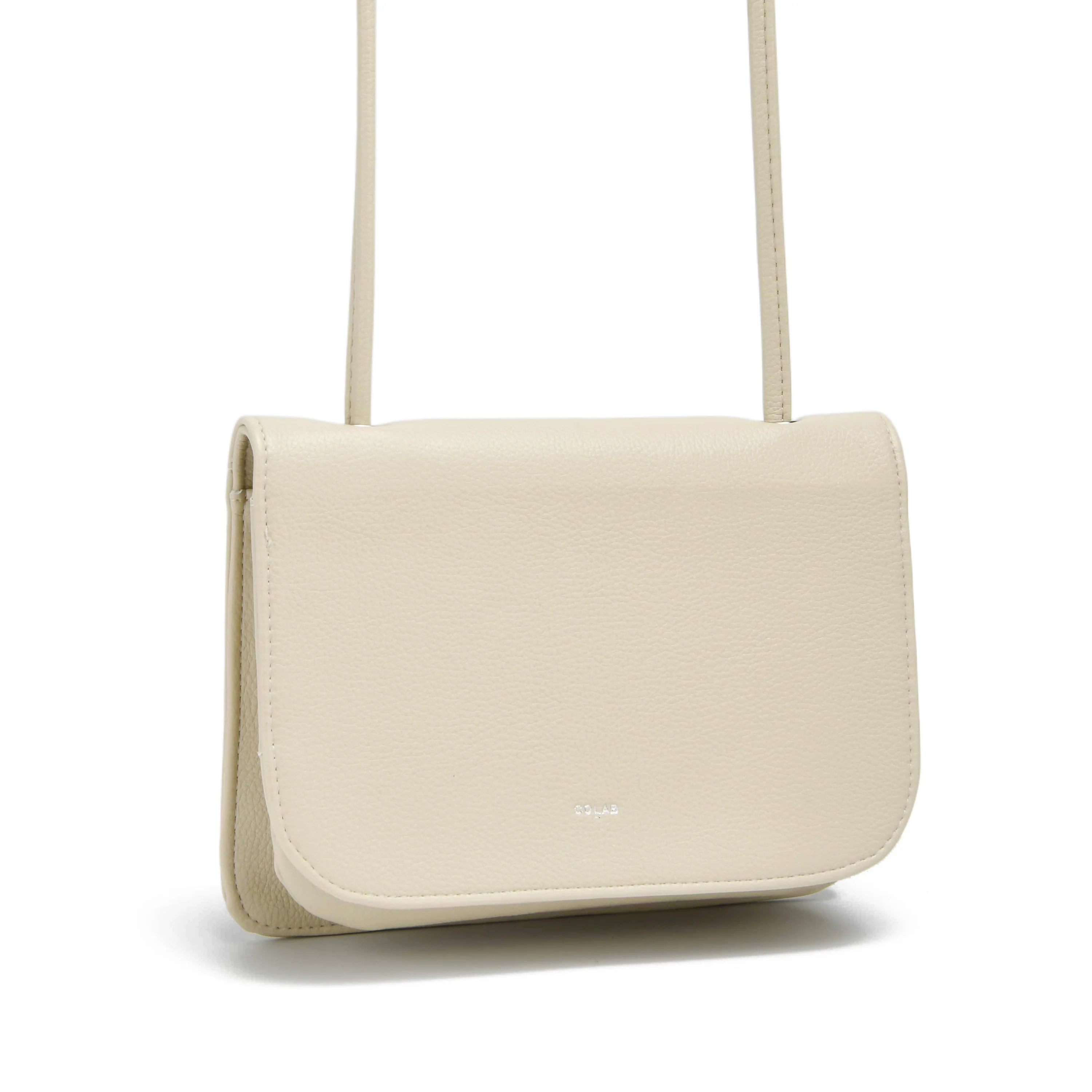 LOLA - Image 3