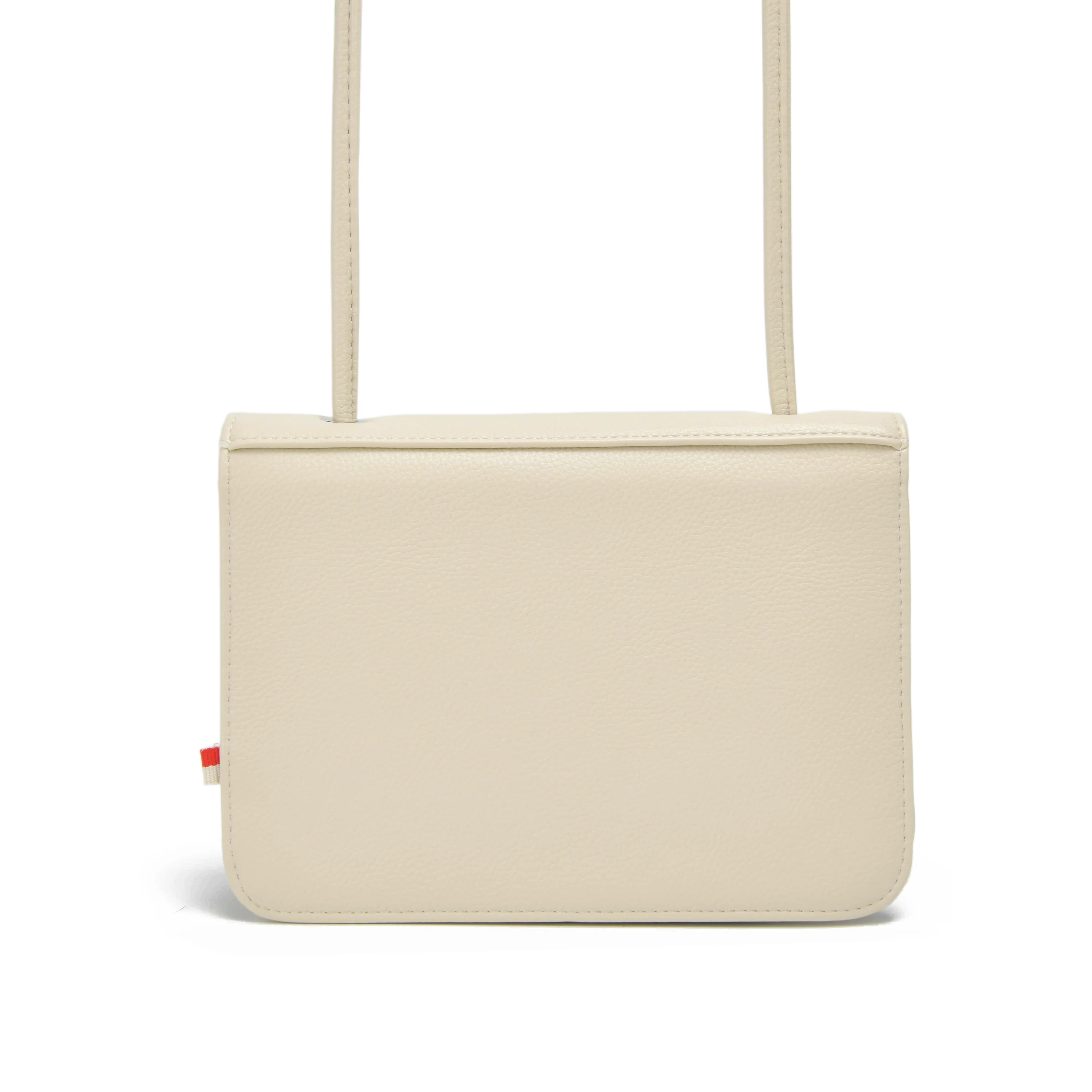 LOLA - Image 4