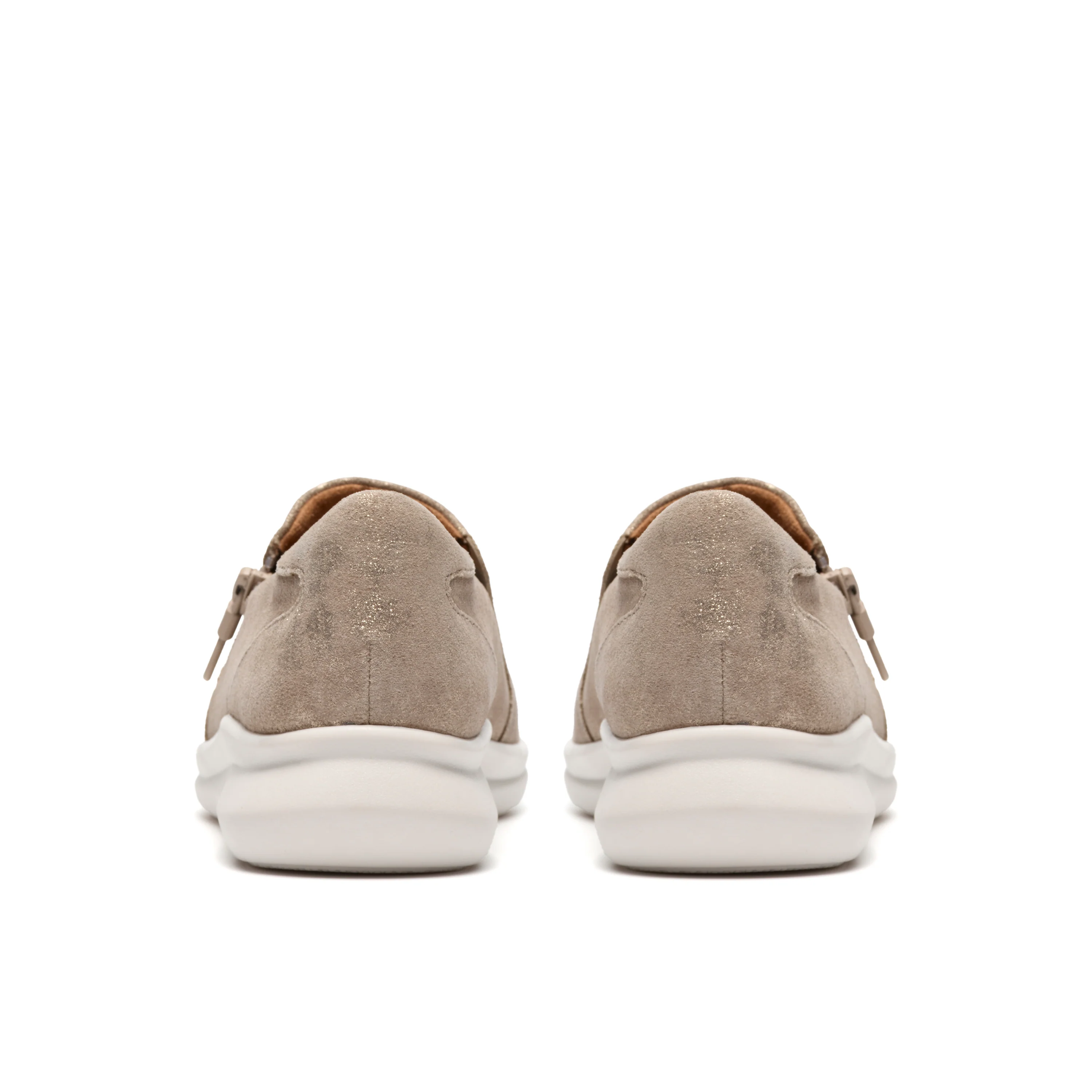 LYNELL SKY - Image 5
