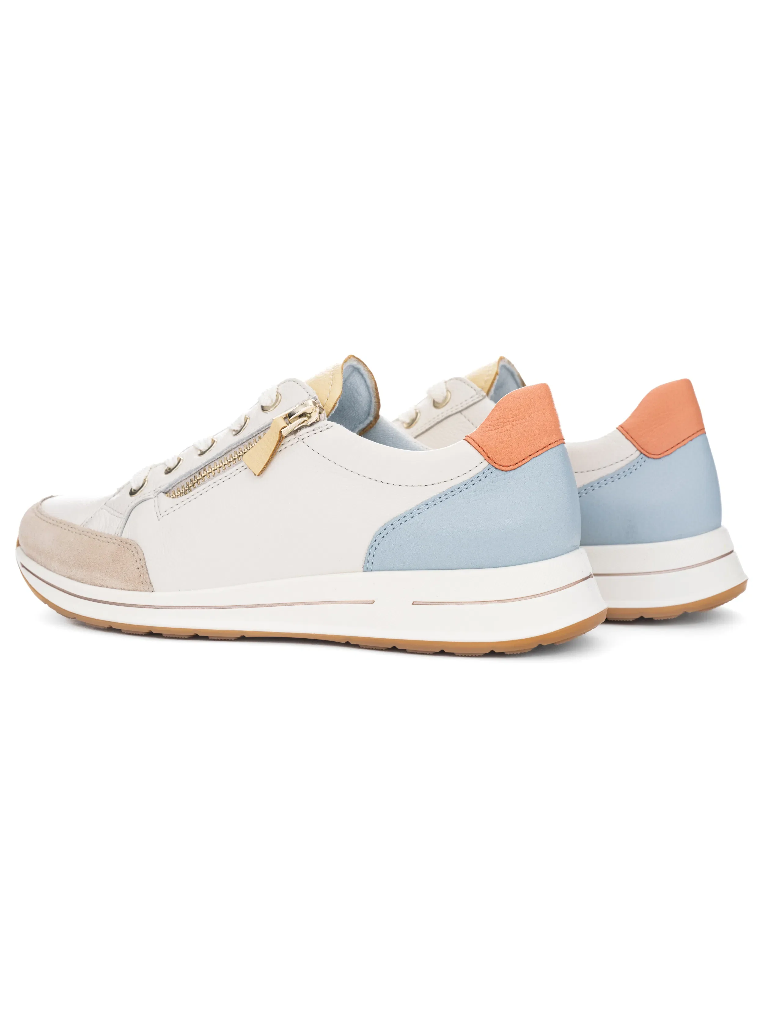 OLEANNA - Image 6