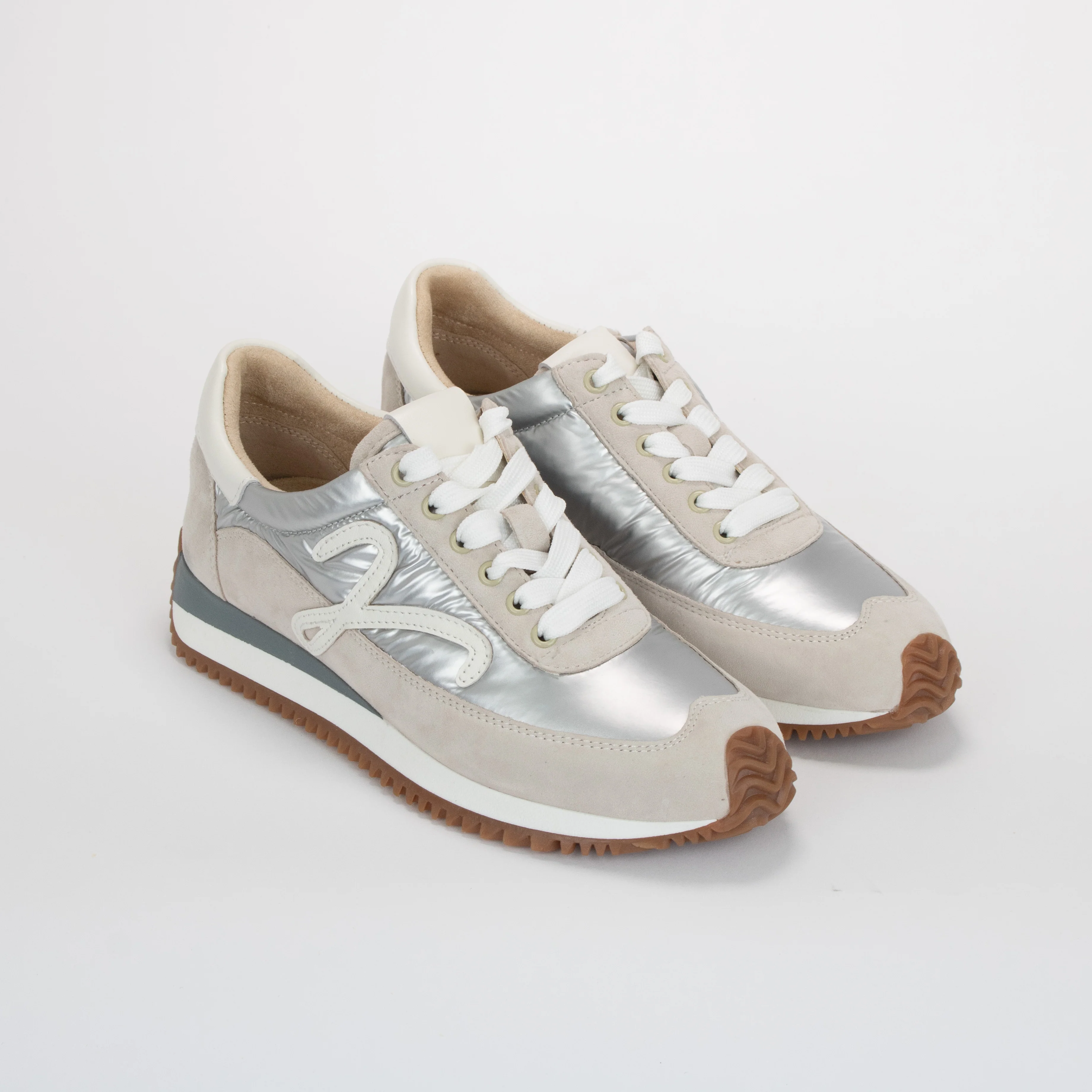 QUEEN - Image 4