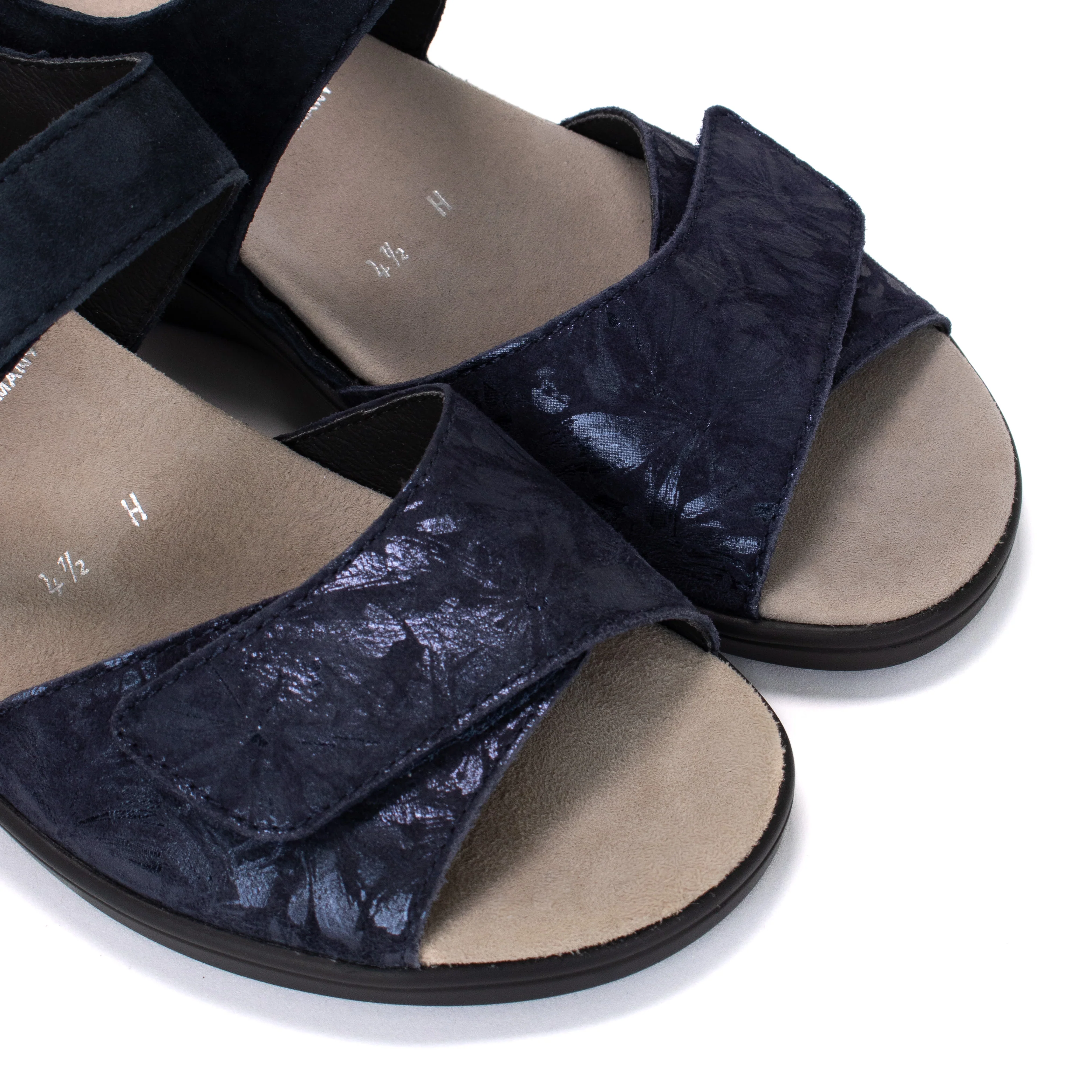 R9045 - Image 4