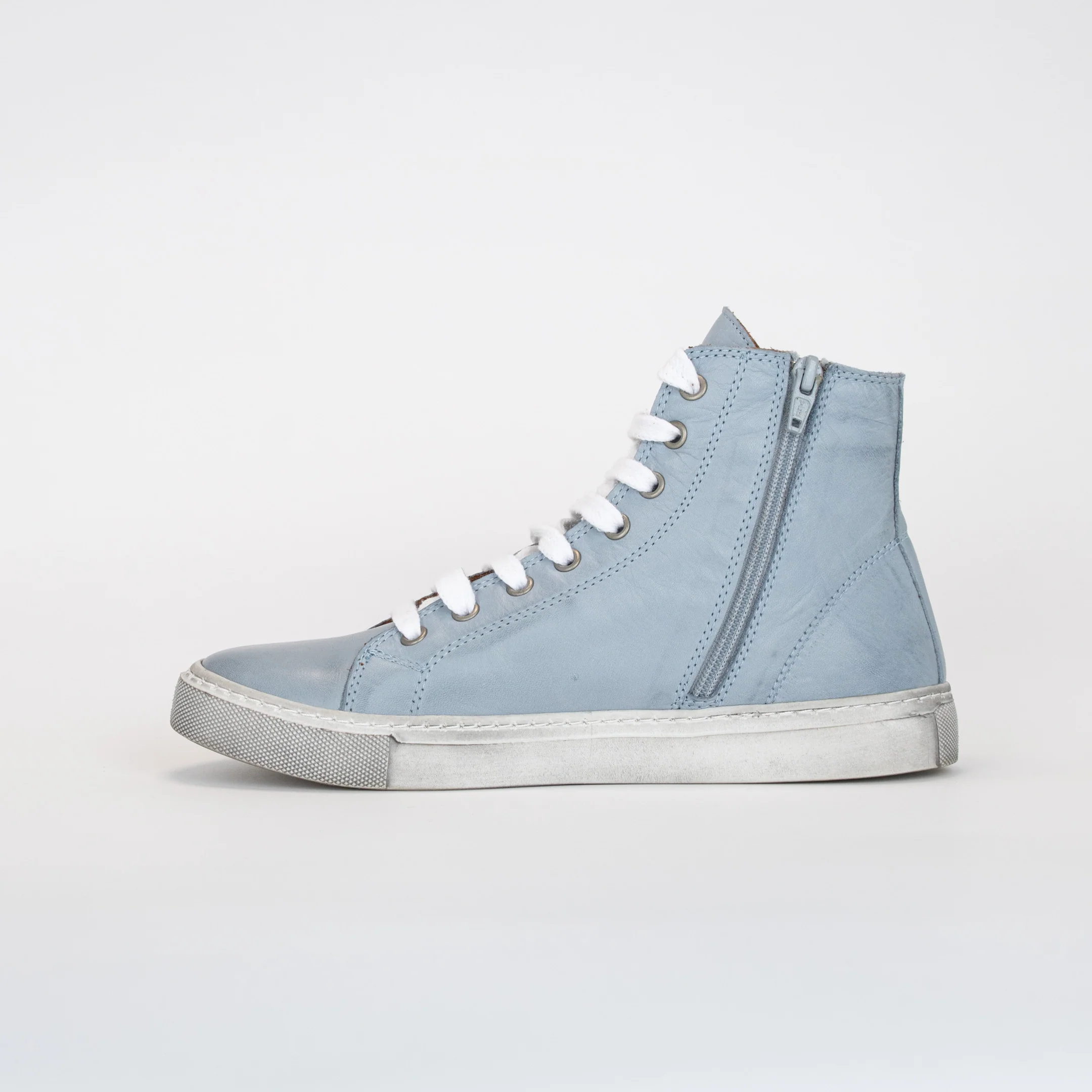 RILEY - Image 2